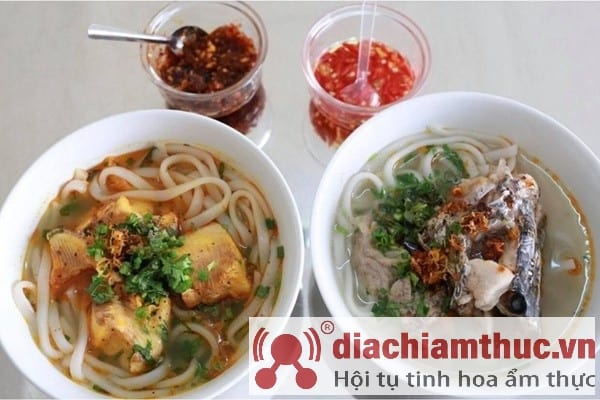 Bánh canh cá lóc cô Hạ