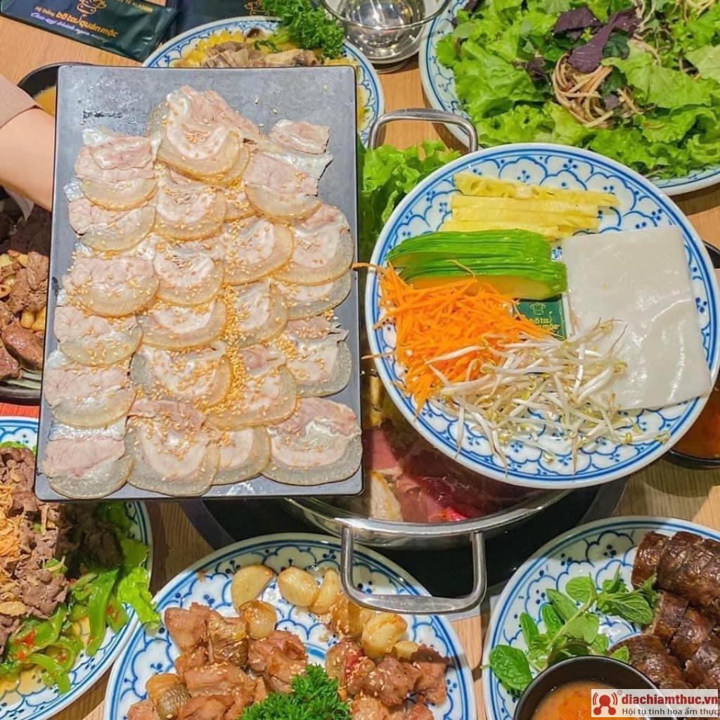 Bò tơ cuốn bánh tráng - Bò Tơ Quán Mộc