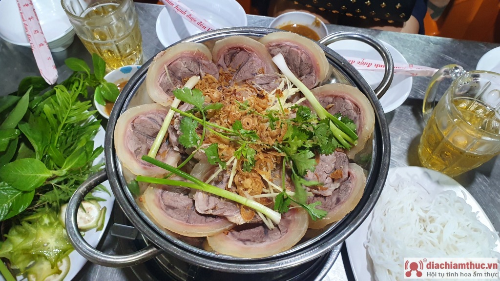 Bò Tơ Năm Sánh Nguyễn Duy Trinh ngon