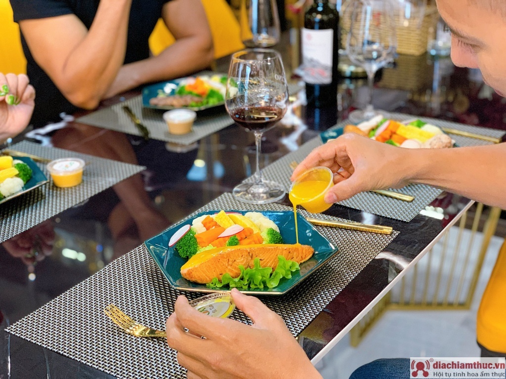 Foxy Salad Hà Nội