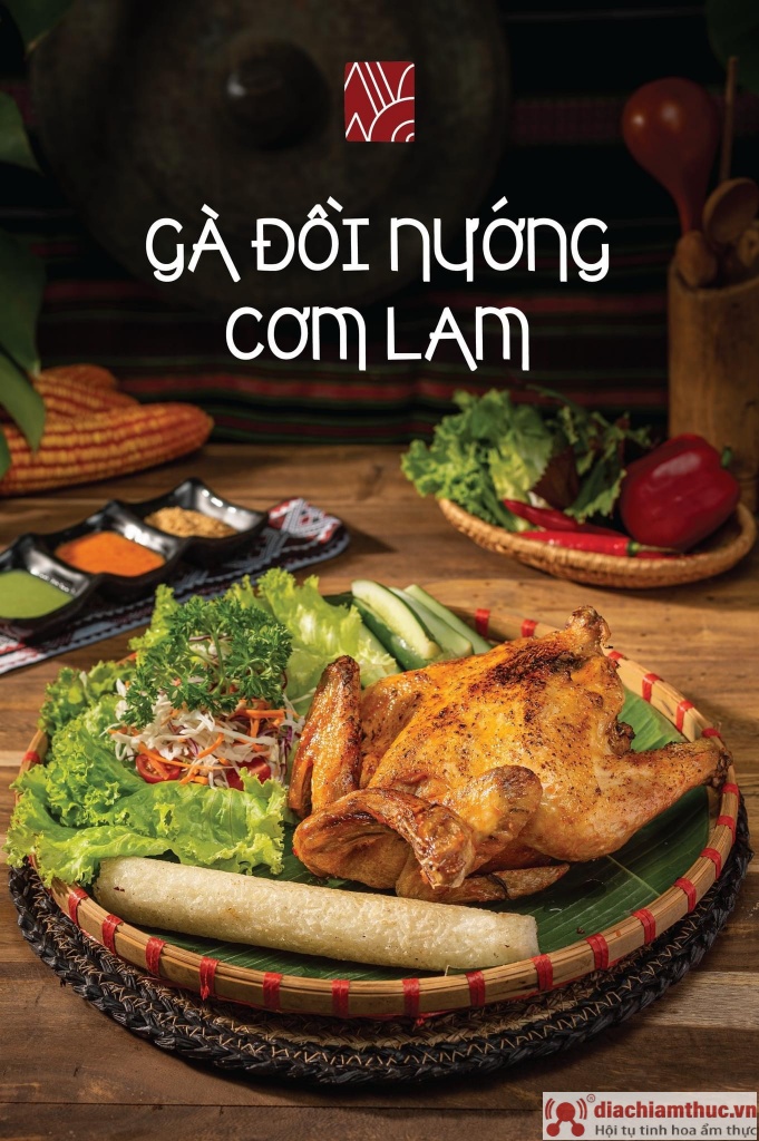 Món gà đồi nướng cơm lam - đặc sản