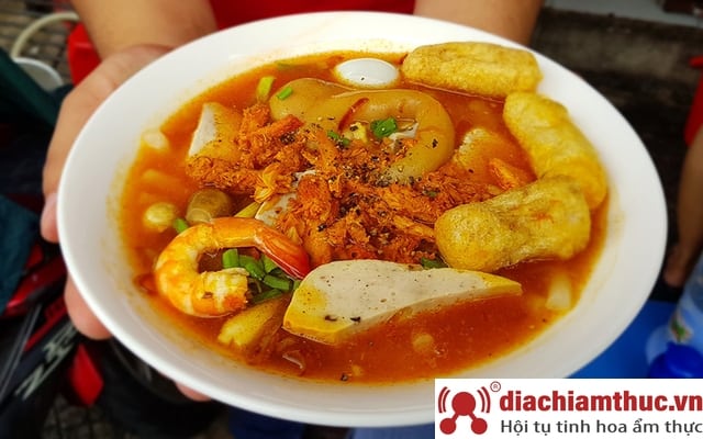 Bánh canh cua Hưng Linh