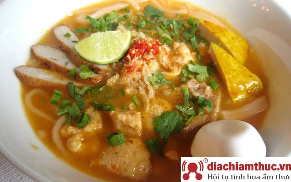 Bánh canh cua Tứ Kỳ quận 10