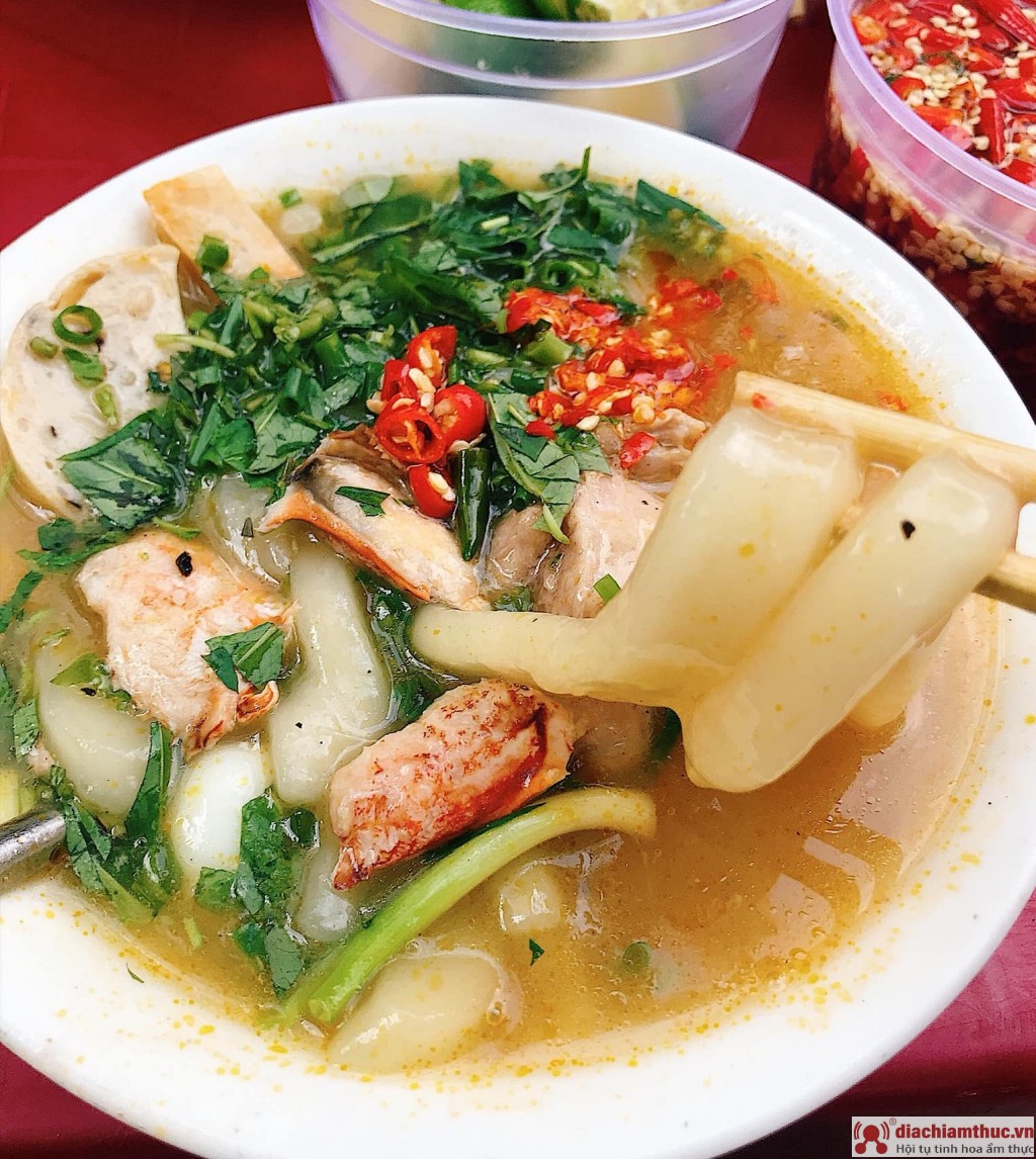 Bánh Canh Cua  Mạ Tôi