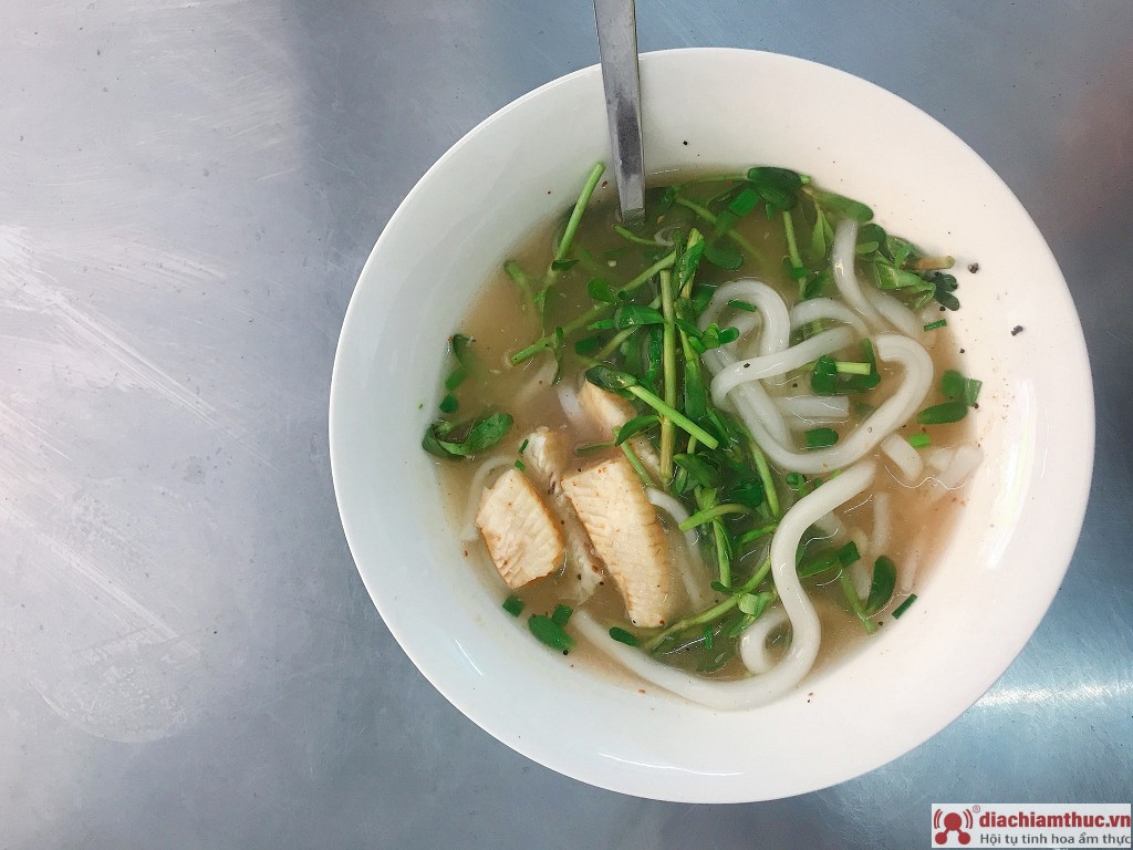 Bánh canh cá lóc bột gạo O Nữ