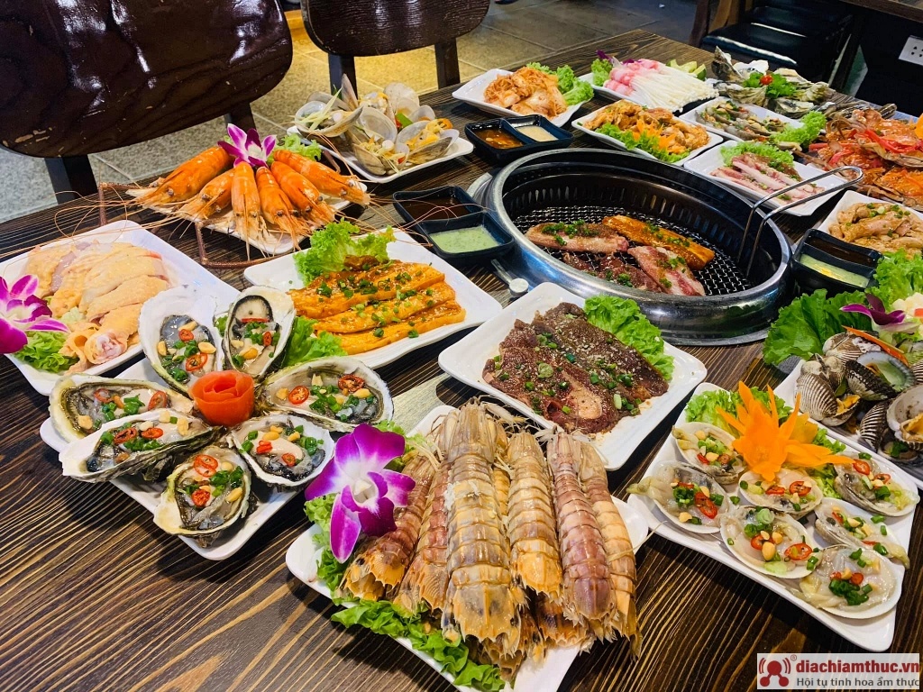 Buffet Chung Hiền Móng Cái