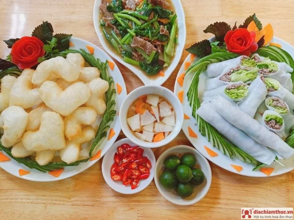 Phở cuốn 31 Ngũ Xã