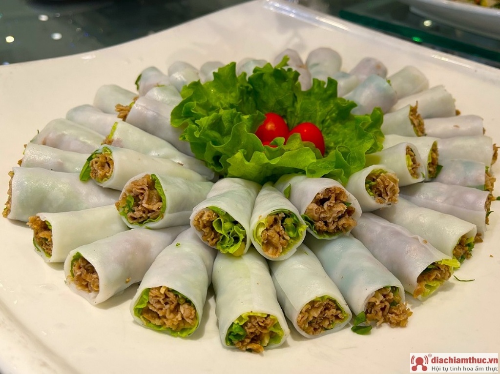 Phở cuốn Hương Sơn Ba Đình