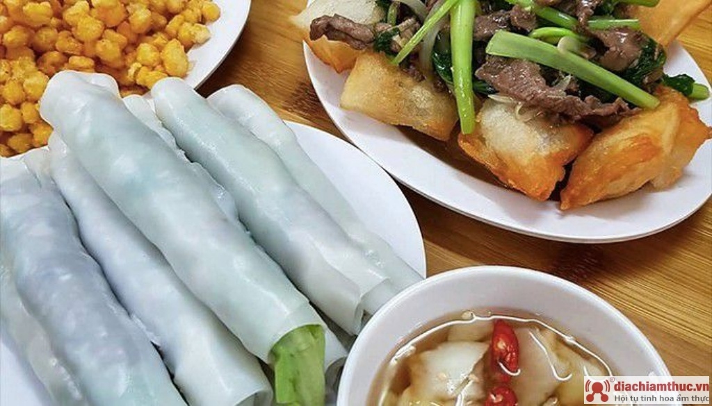 Phở cuốn Thanh Hằng