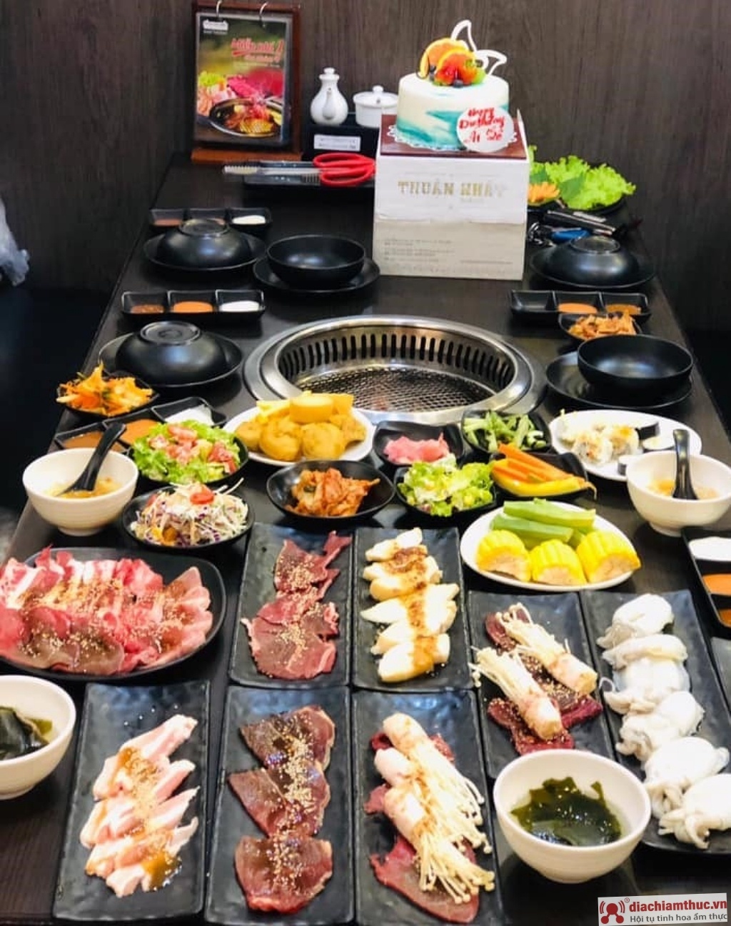 Samurai BBQ - Kết Hợp Tinh Hoa Văn Hóa Nhật Bản và Hiện Đại