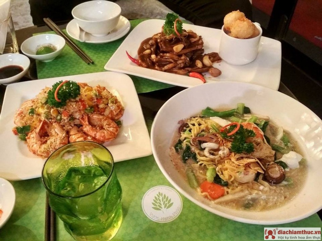 Vườn Hạnh Phúc - Restaurant & Lounge