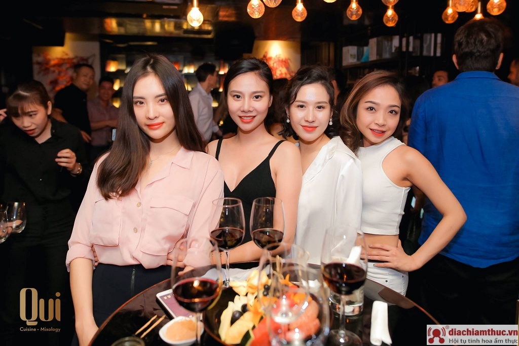 quán Lounge ở Sài Gòn