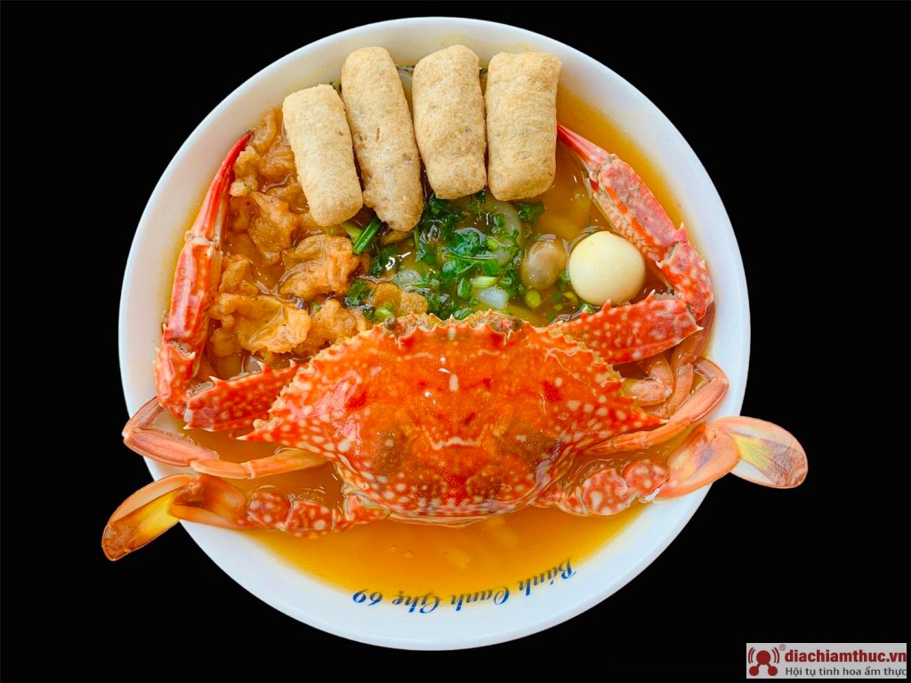 Bánh canh ghẹ 69 quận Đống Đa