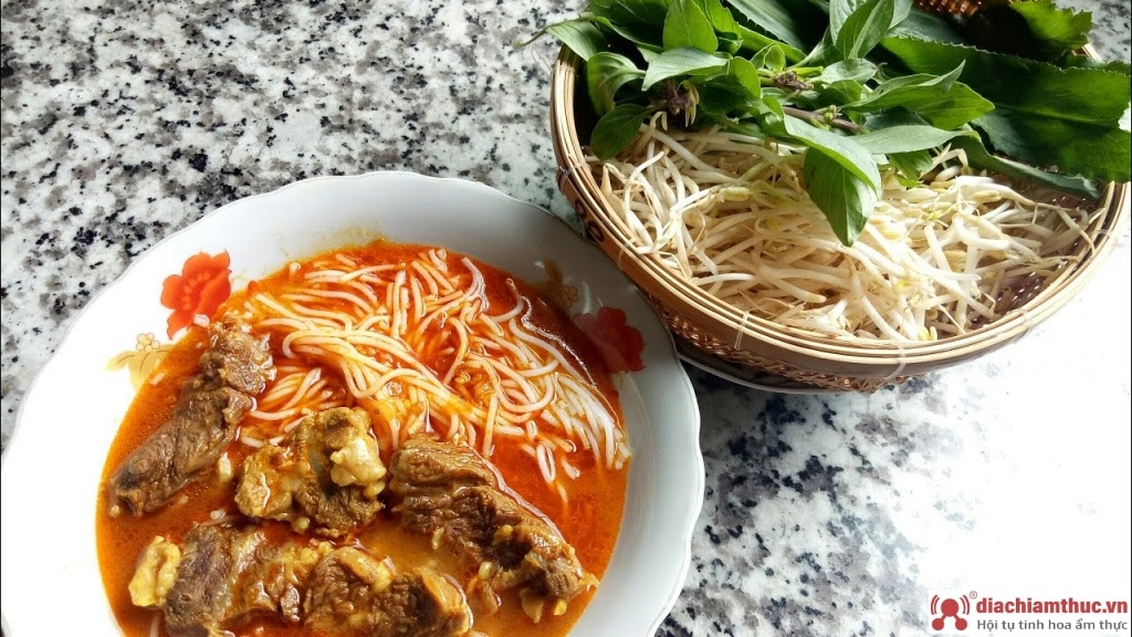 Bún bò cay ở xứ công tử Bạc Liêu