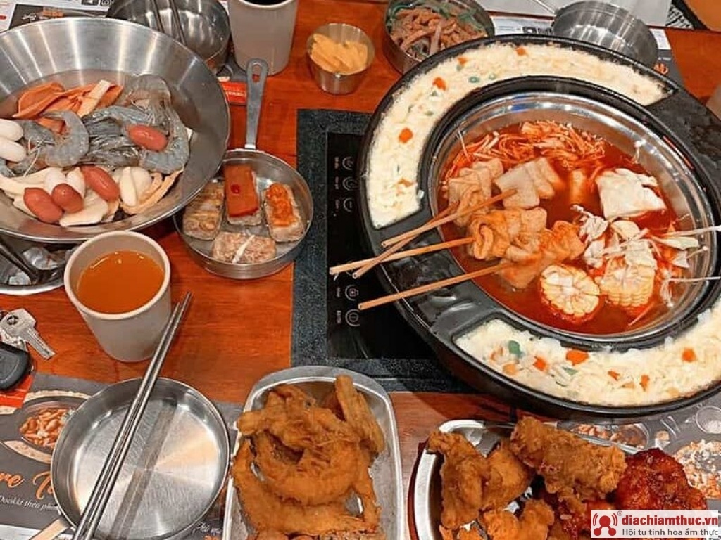 Dookki - Chuỗi buffet lẩu Cầu Giấy