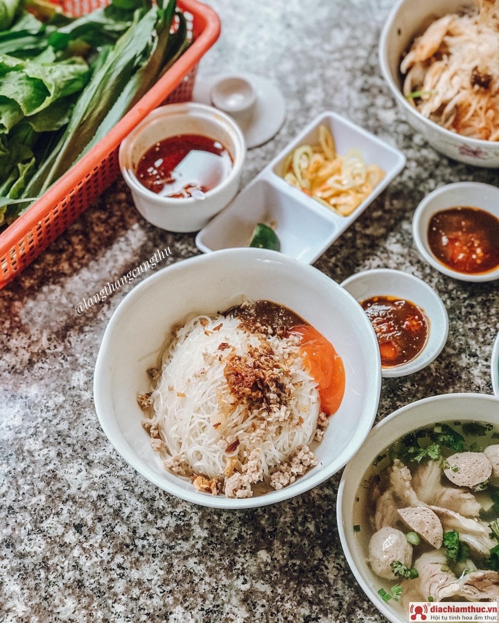 Review Phở khô 2 tô 99