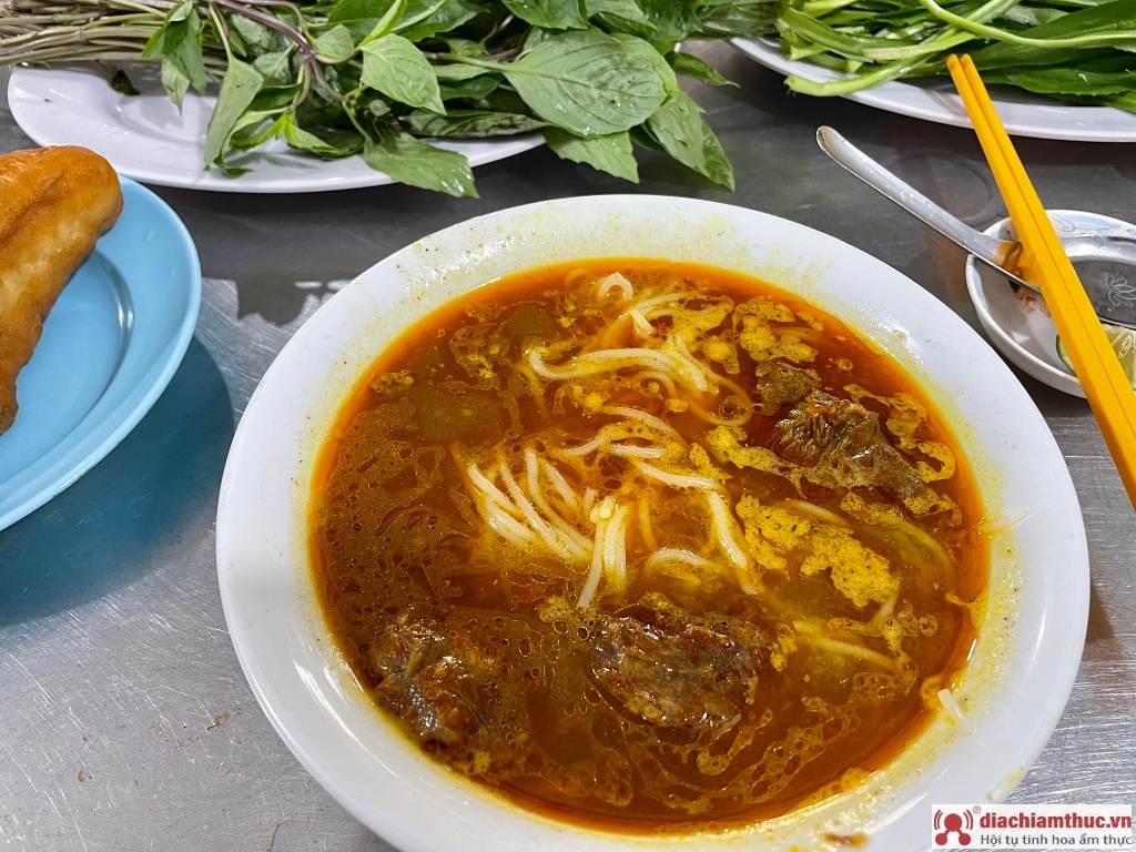 Review Quán Bún Bò Cay Bạc Liêu Ánh Nguyệt.