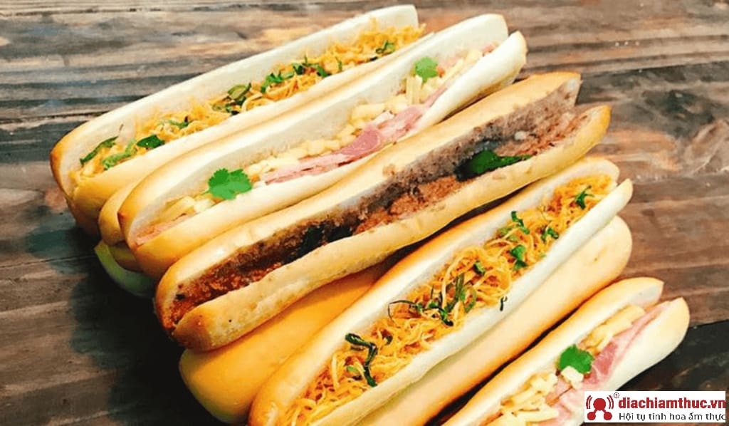 Top những địa chỉ bán bánh mì que Hải Phòng chuẩn