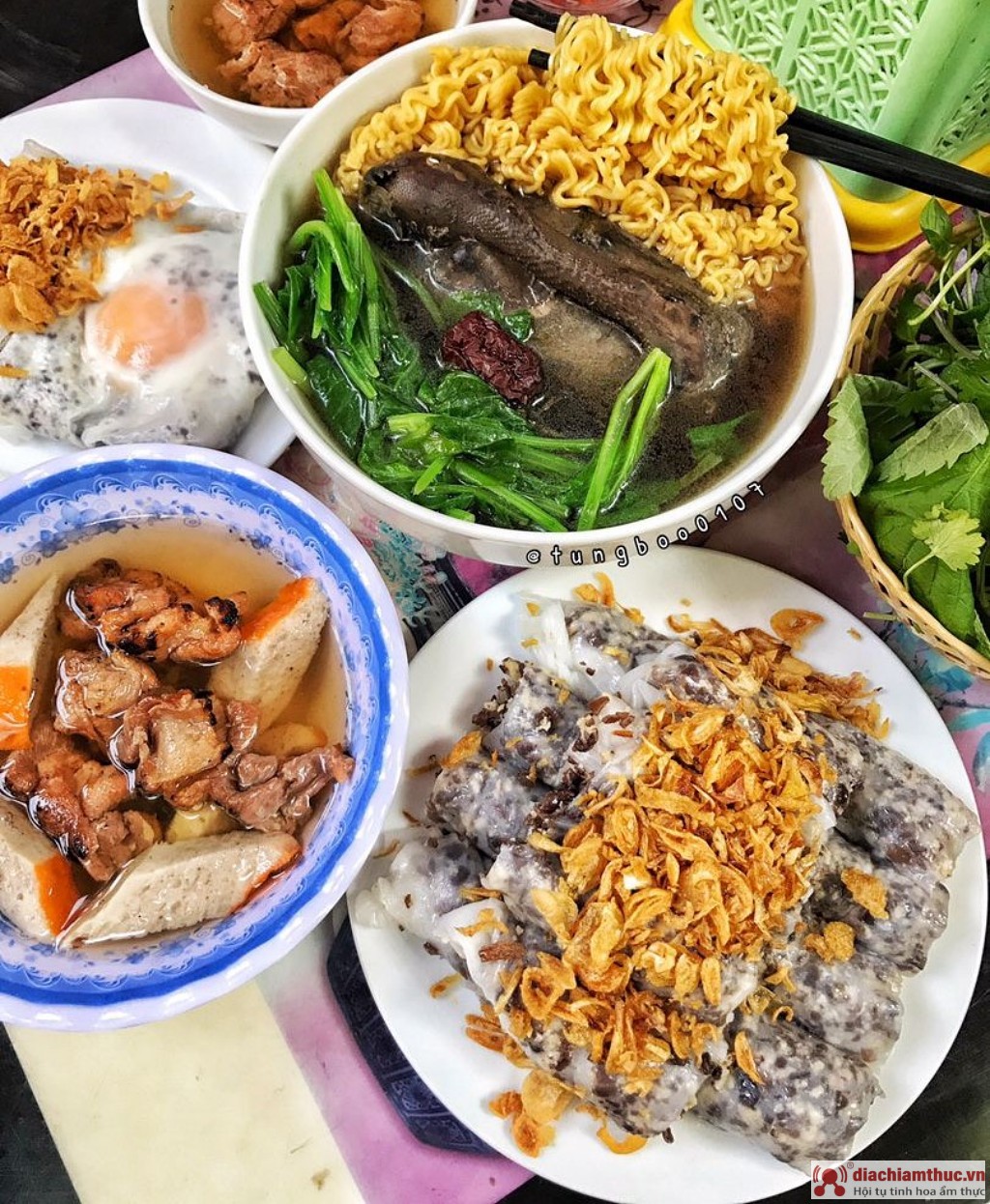 bánh cuốn ngõ 43