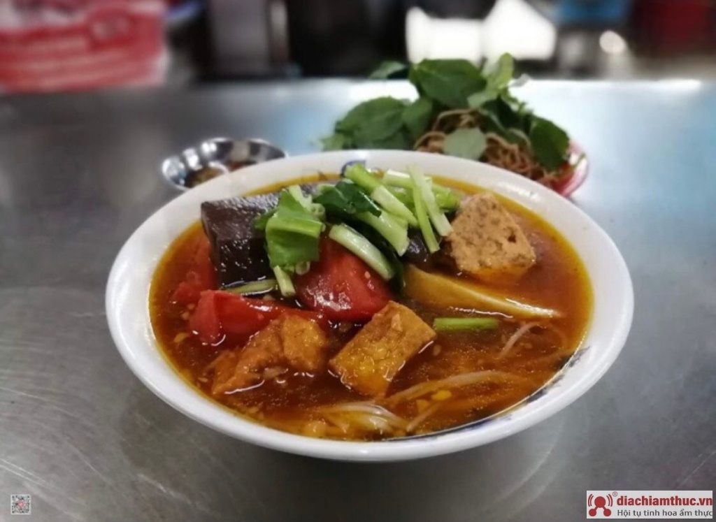 Bún Riêu Cua Ốc Cô Thuỷ - TPHCM