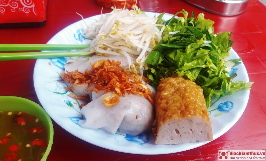 Bánh Cuốn Song Mộc - Vườn Chuối