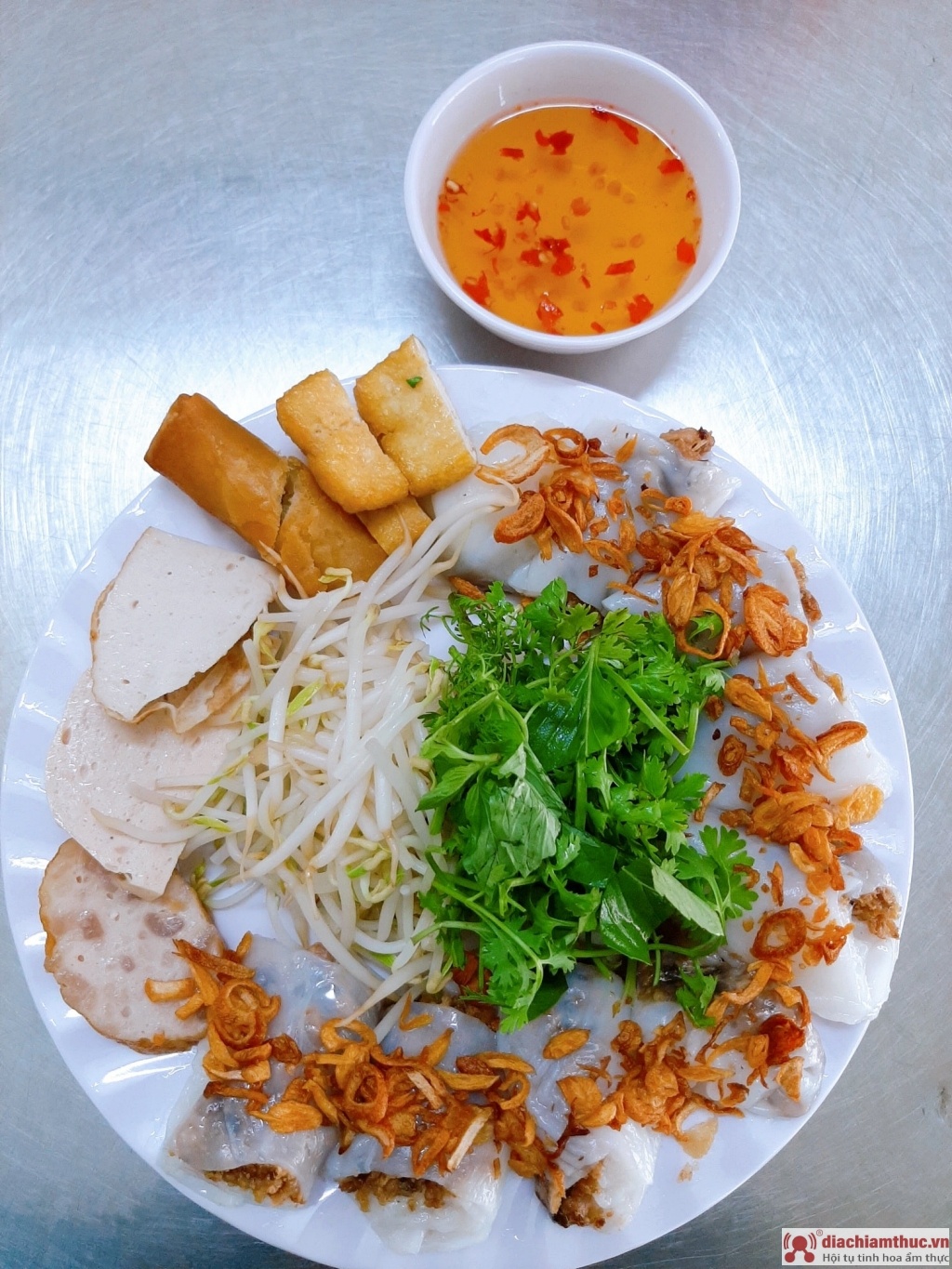 Bánh Cuốn Thiên Hương - món ăn