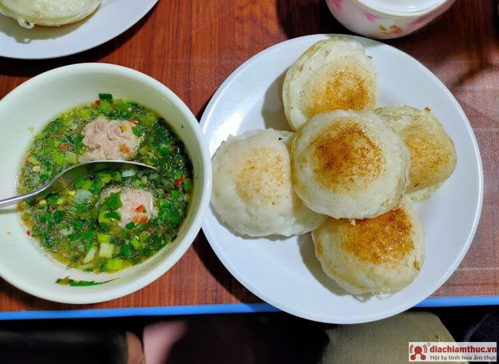 Bánh căn Đà Lạt Cô Quỳnh