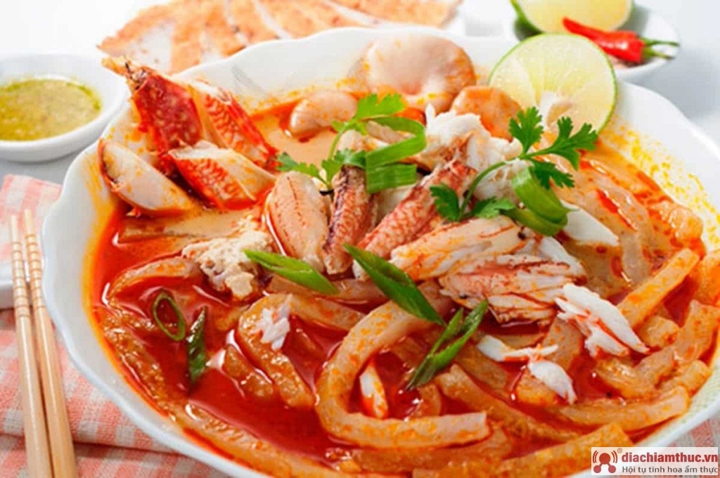 Bánh canh ghẹ Vũng Tàu