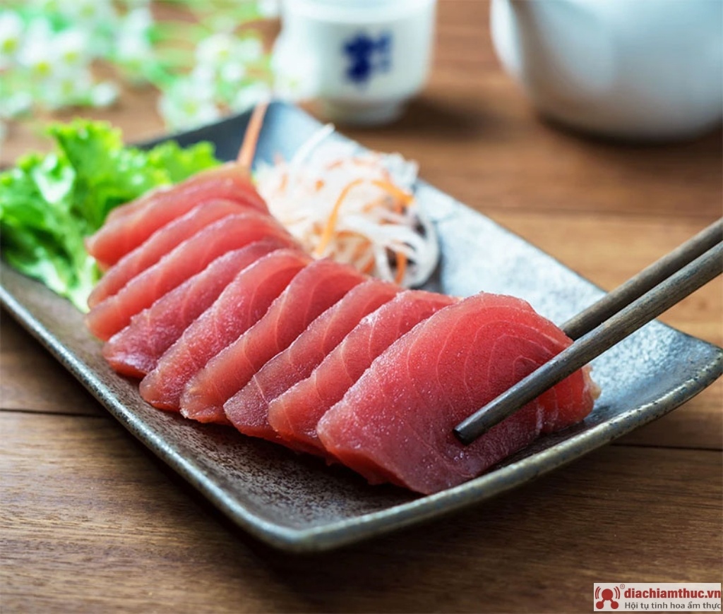 Sashimi cá ngừ