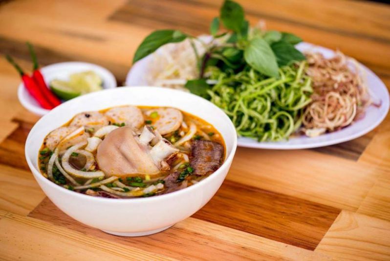 Bùn bò huế ở Đà Lạt