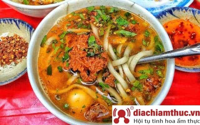 Bánh canh Ruộng Đà Nẵng