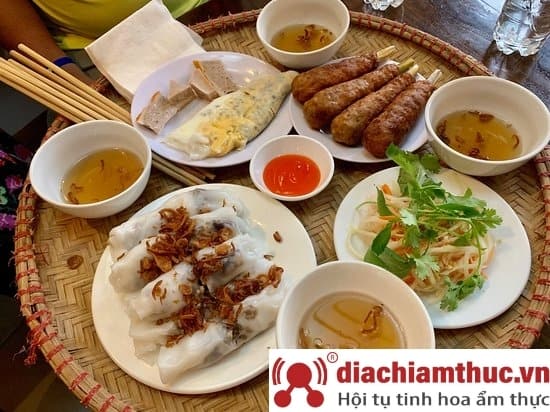 Bánh cuốn Bà Hanh Hà Nội