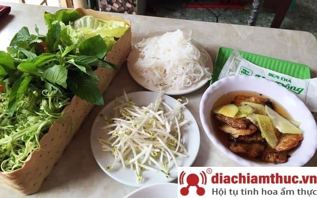 Bún chả Hoa Đông Quán