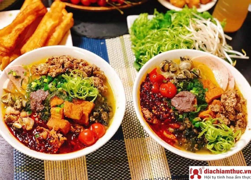 Bún riêu Trang Hoàn Kiếm Hà Nội