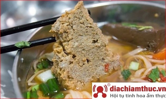 Bún riêu hẻm Ông Tiên Sài Gòn