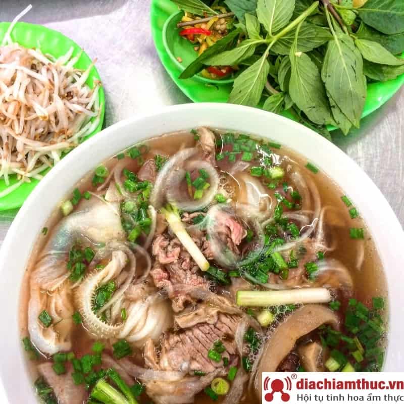 Phở Phú Vương Sài Gòn