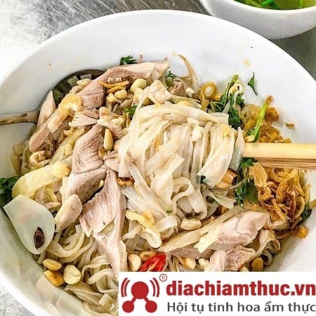 Phở gà Nguyệt Hà Nội