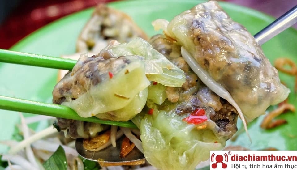 Bánh cuốn lá dứa