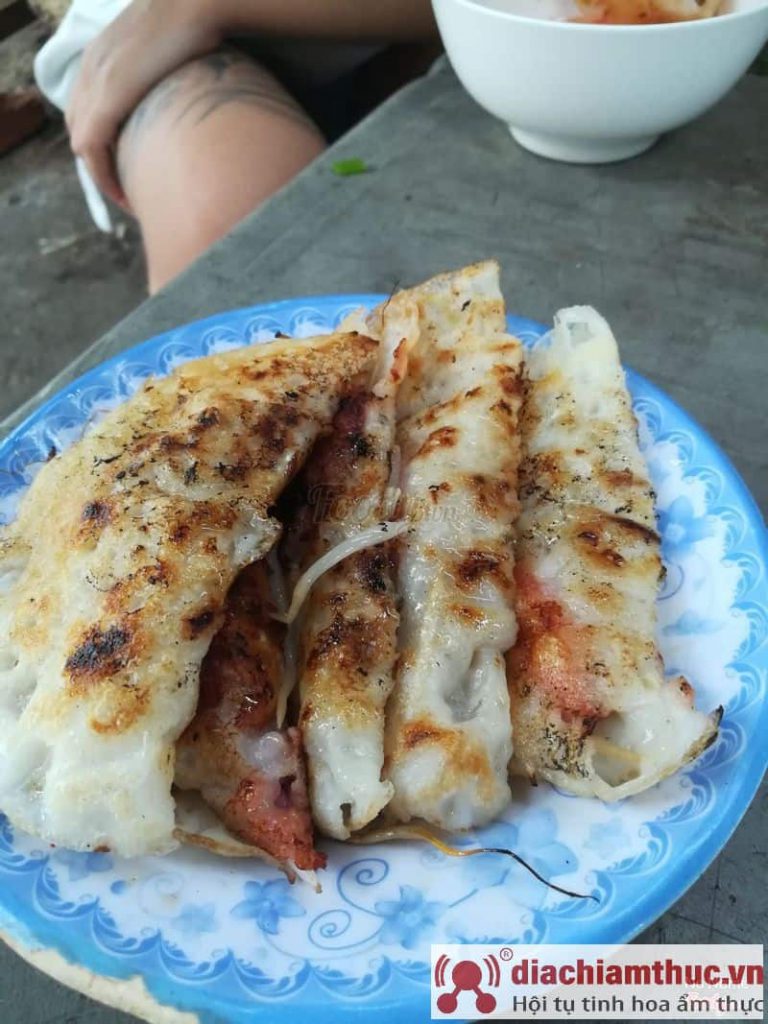 Bánh xèo khu vực Tháp Bà