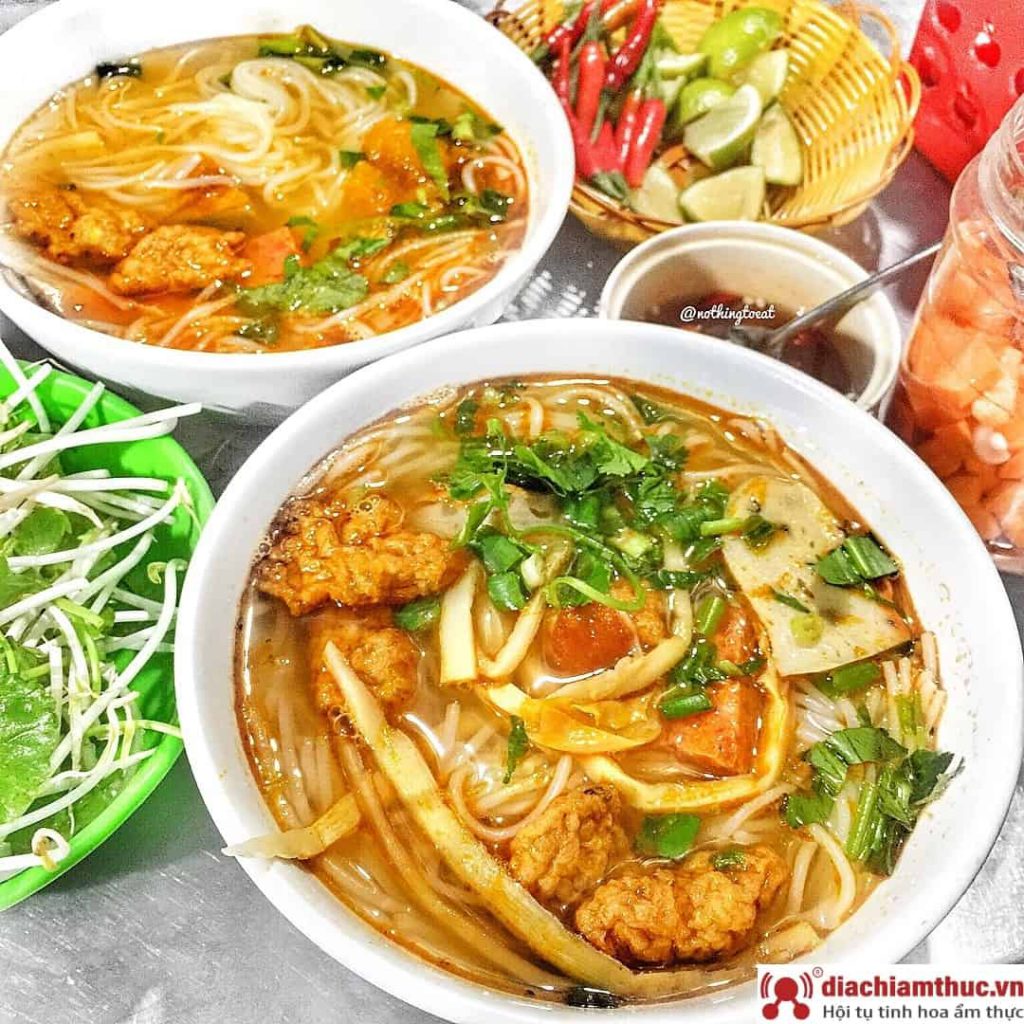 Món bún chả cá ngon Đà Nẵng