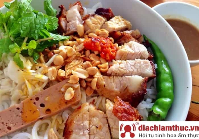 Món bún mắm nêm - Đà Nẵng