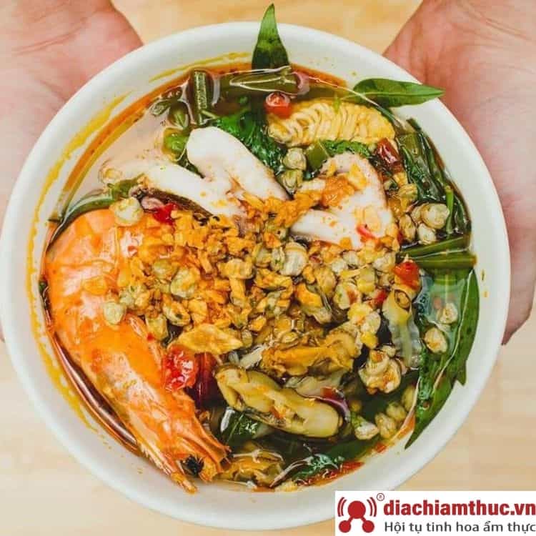 Quán Mì ốc Hến Dì Lan - Ngô Văn Sở