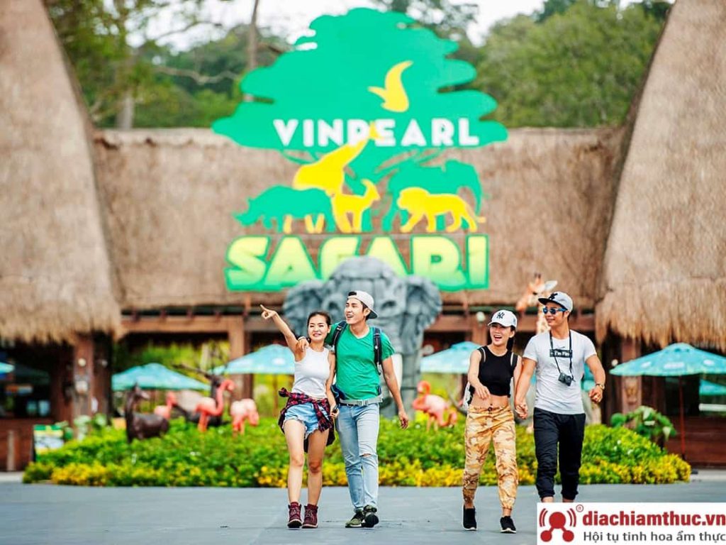 Vinpearl Land và Vinpearl Safari