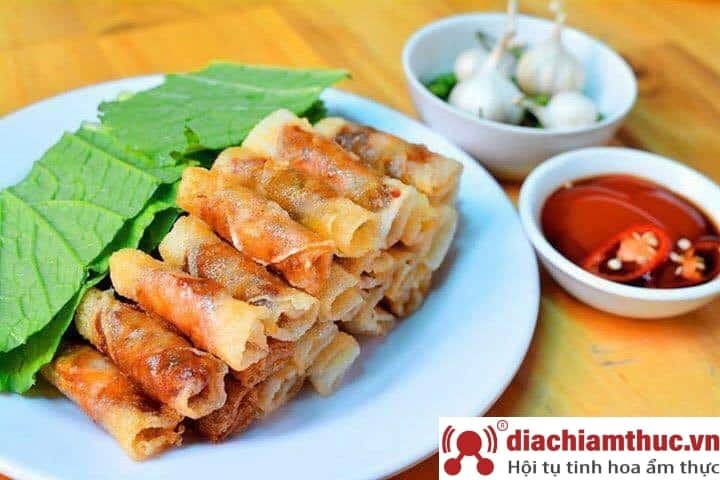 Chả ram tôm đất Quy Nhơn