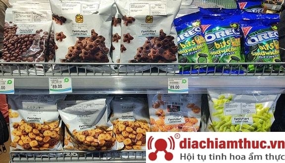 FamilyMart tại q1