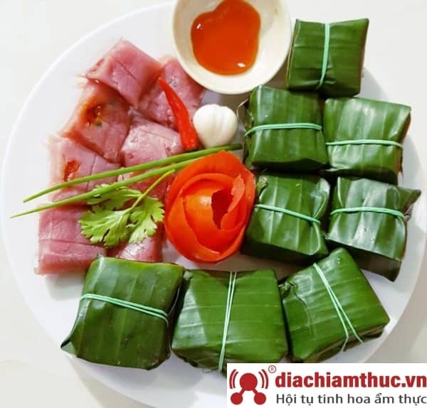 Nem chua chợ Huyện