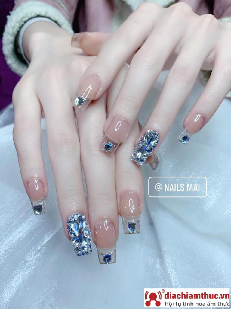 Tiệm Nails Mai