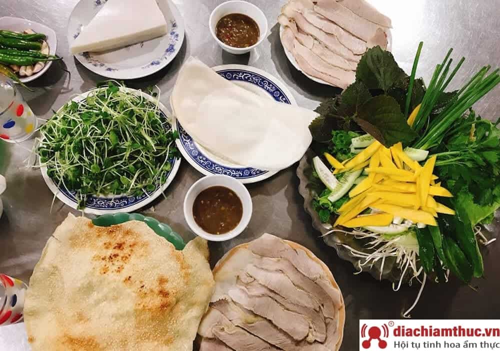 Bánh tráng thịt heo 2 đầu da