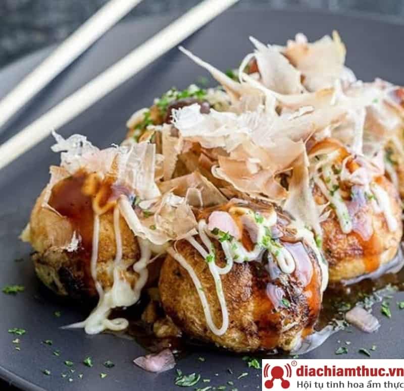 Quán takoyaki tại Quận 2