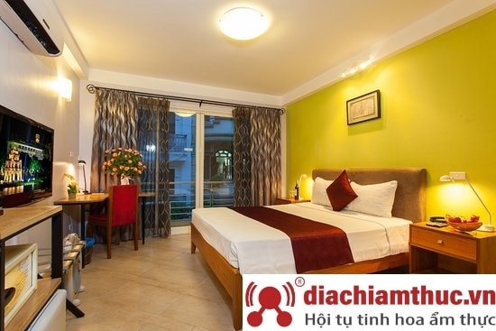 Hanoi Iris Boutique Hotel